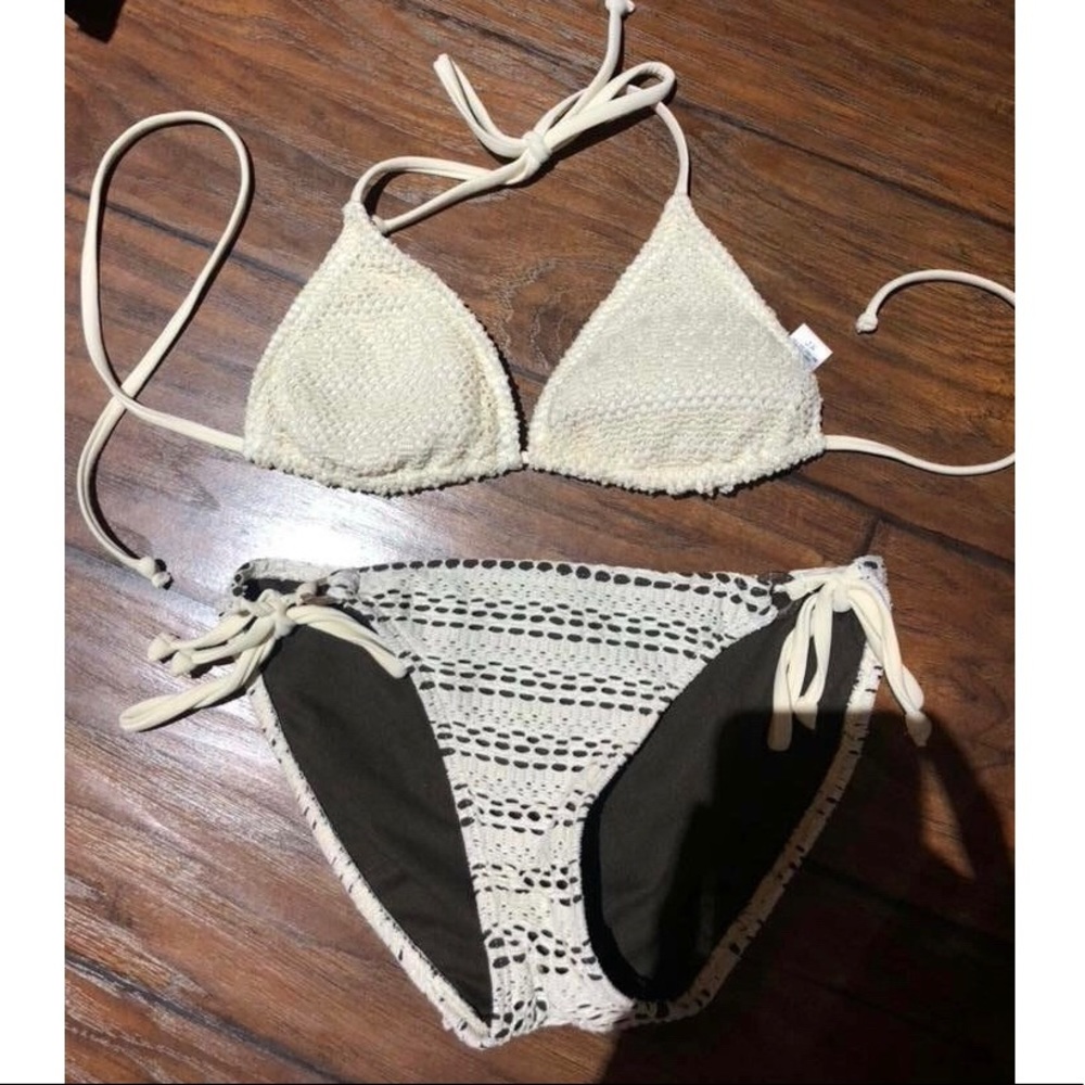 swimsuit set